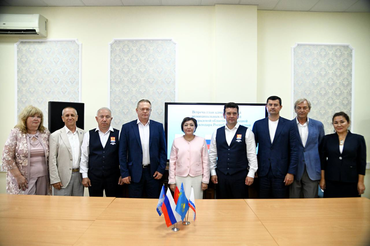 ЛОДЕЙНОЕ ПОЛЕ УКРЕПЛЯЕТ СВЯЗЬ С КАЗАХСТАНОМ