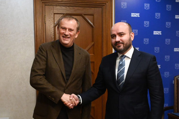 РАЗВИВАЮТ СОТРУДНИЧЕСТВО РАЗВИВАЮТ СОТРУДНИЧЕСТВО