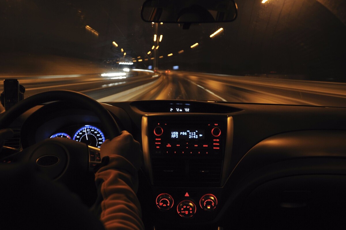 В СВЯЗИ С УТРАТОЙ ДОВЕРИЯ В СВЯЗИ С УТРАТОЙ ДОВЕРИЯ