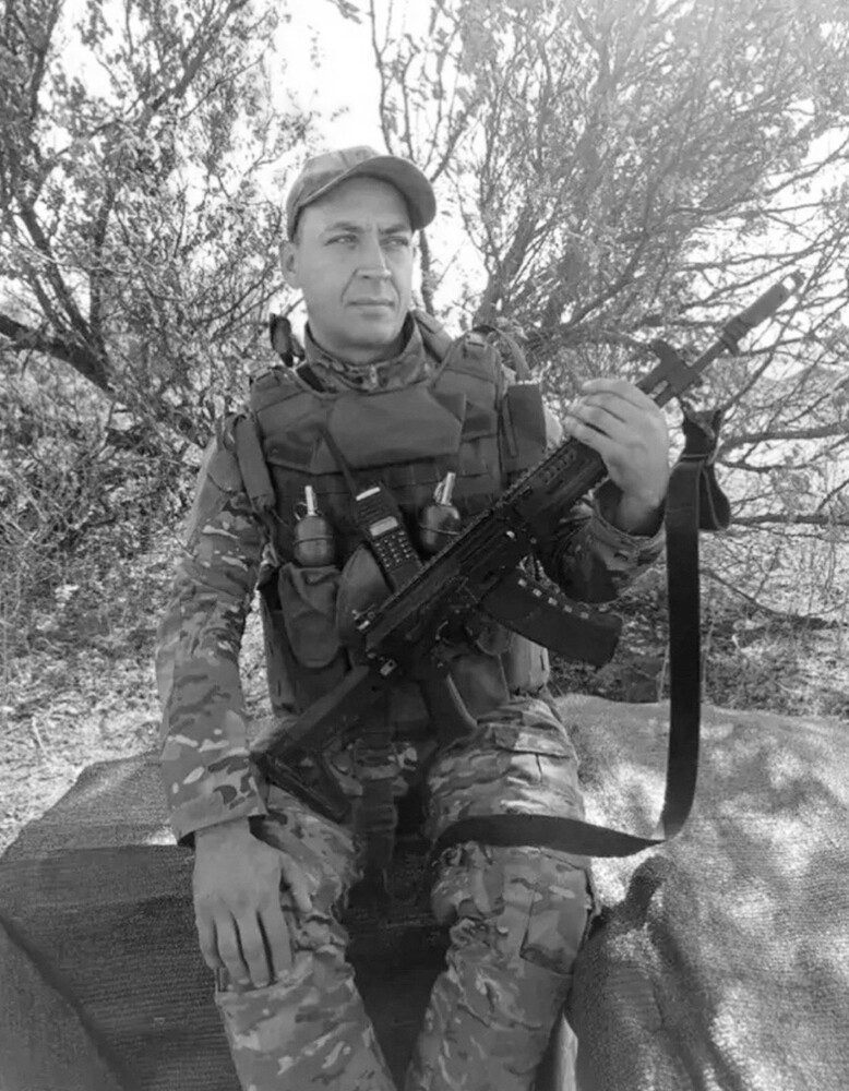 ПРОСТЯТСЯ С ДЕНИСОМ ИВАНОВЫМ ПРОСТЯТСЯ С ДЕНИСОМ ИВАНОВЫМ