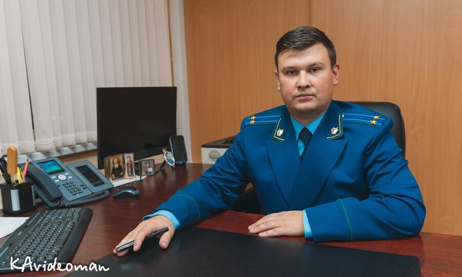 ВЕРНЁТ СТО ТЫСЯЧ РУБЛЕЙ