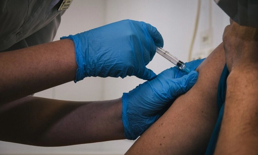 БОЛЕЕ ТРЕТИ НАСЕЛЕНИЯ ВАКЦИНИРОВАЛАСЬ ОТ ГРИППА