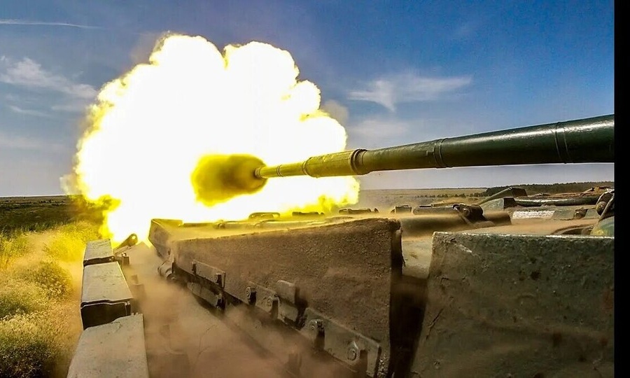 НА УЧЕНИЯХ ПОГИБЛИ ТАНКИСТЫ