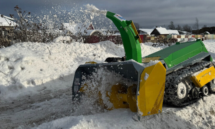 ИСПЫТАЛИ БЕСПИЛОТНУЮ ТЕХНИКУ ДЛЯ УБОРКИ ДОРОГ