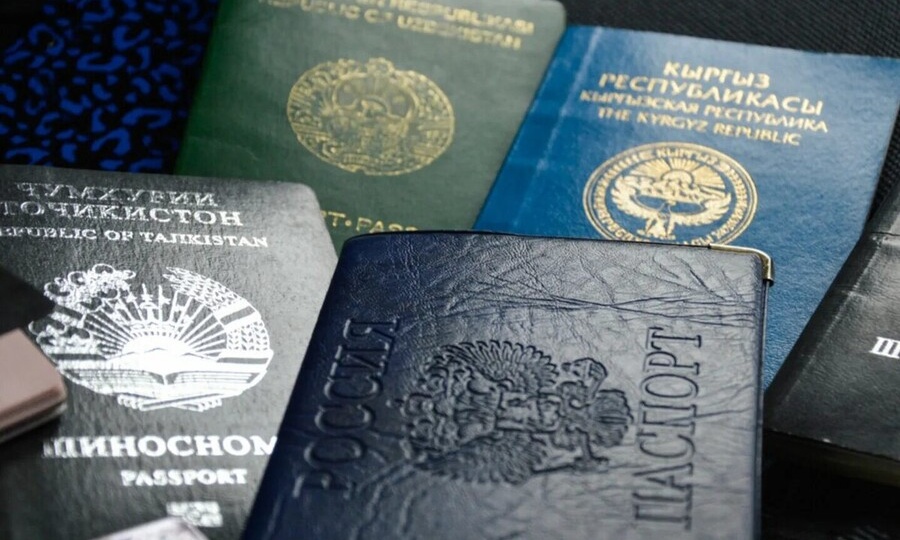 ФИКТИВНО ПОСТАВИЛ НА УЧЁТ