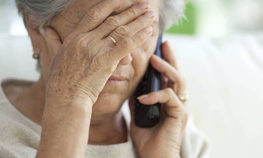 МОШЕННИКИ ПОХИТИЛИ У ЛЕНИНГРАДЦЕВ ПОЧТИ 3 МЛРД РУБЛЕЙ